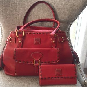 Dooney & Bourke Leather bag and wallet